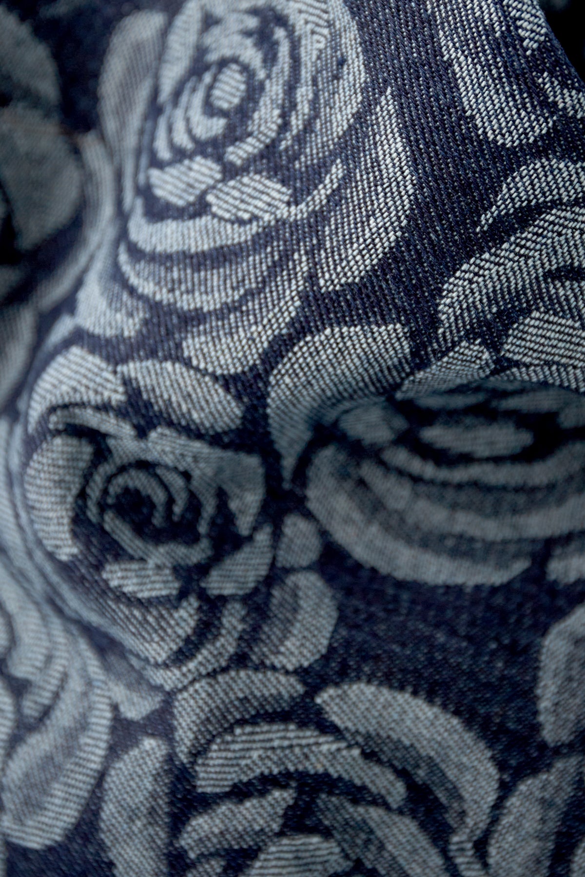 Felicia Hose – Print in Blau – getragen (4)