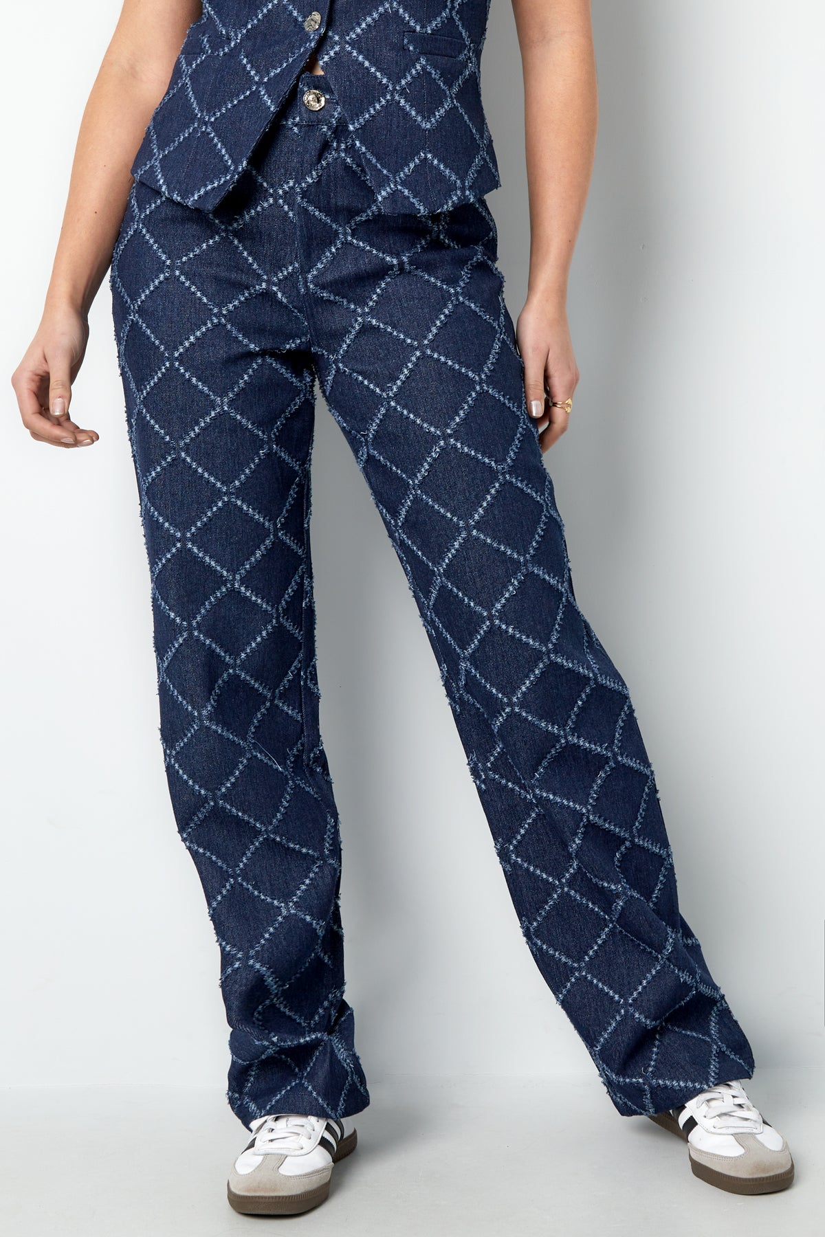 Gwen Hose – Karo in Blau – getragen (4)
