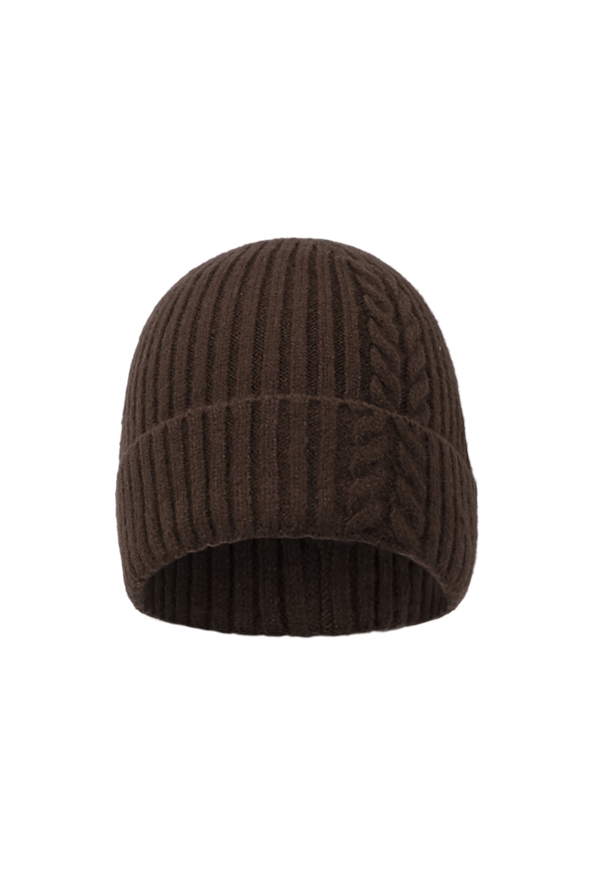 Nala Beanie – Zopfmuster in Dunkelbraun – Produktansicht